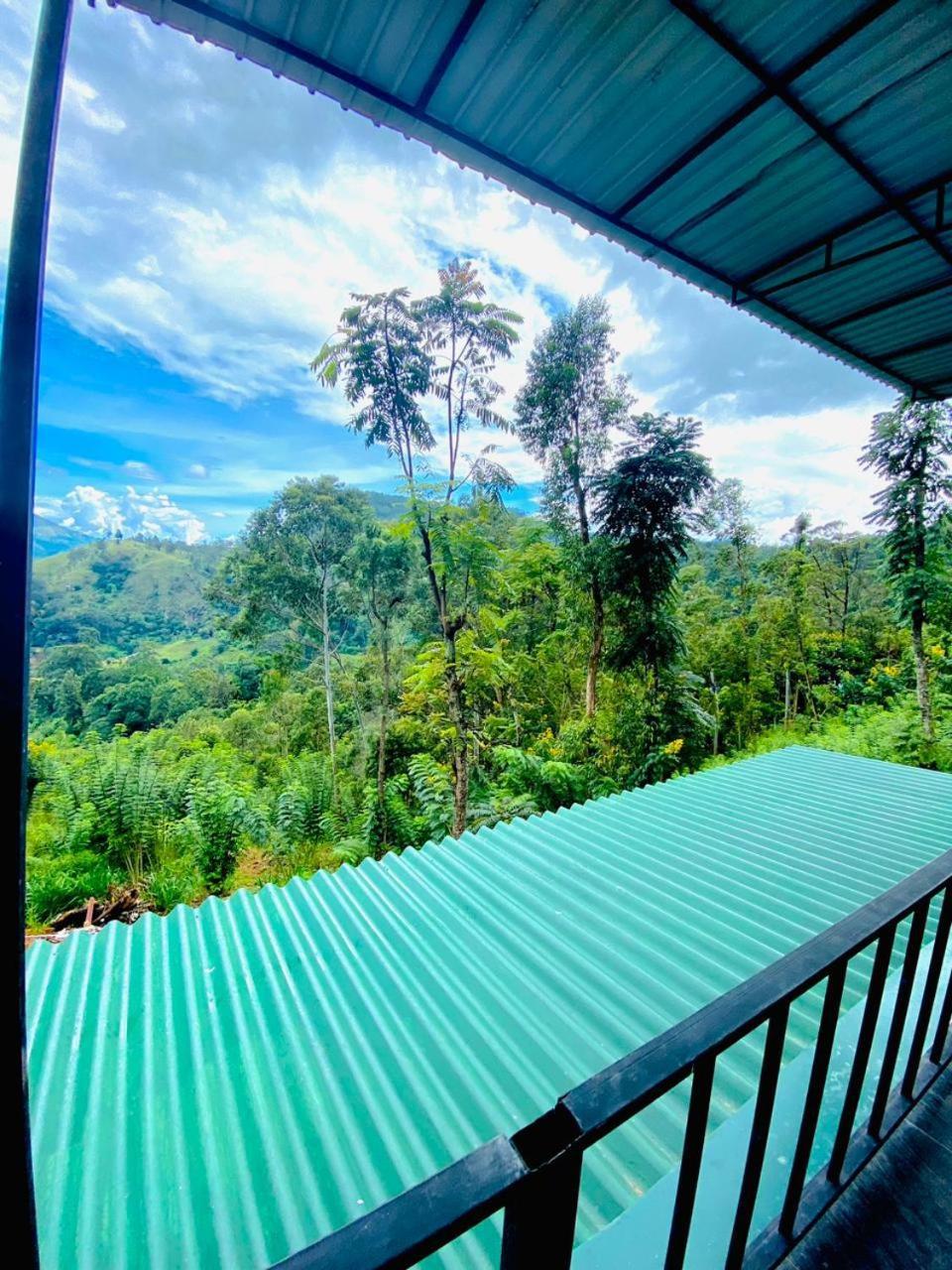 Cloudy Hill Cottage Ella Bagian luar foto